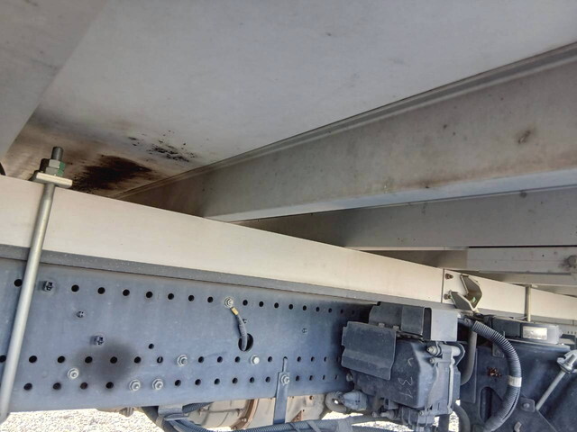 いすゞフォワード冷凍車（冷蔵車）増トン（6t・8t）[写真36]