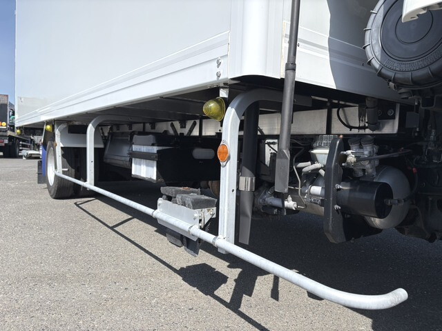 日野レンジャー冷凍車（冷蔵車）中型（4t）[写真19]