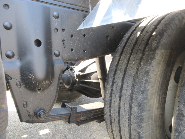 いすゞエルフコンテナ専用車小型（2t・3t）[写真15]