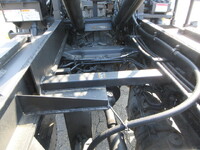 いすゞエルフコンテナ専用車小型（2t・3t）[写真18]