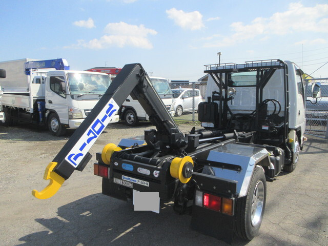 いすゞエルフコンテナ専用車小型（2t・3t）[写真02]