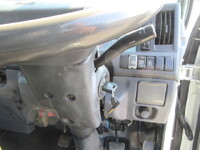 いすゞエルフコンテナ専用車小型（2t・3t）[写真33]