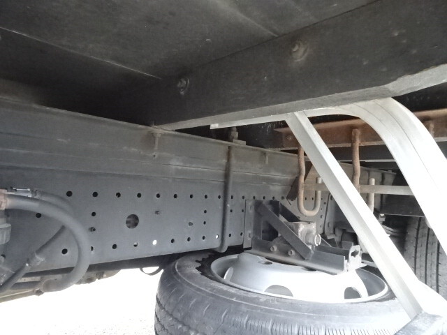 日野デュトロアルミブロック小型（2t・3t）[写真37]