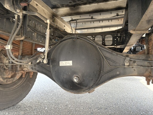 三菱ふそうファイターアルミバン中型（4t）[写真25]