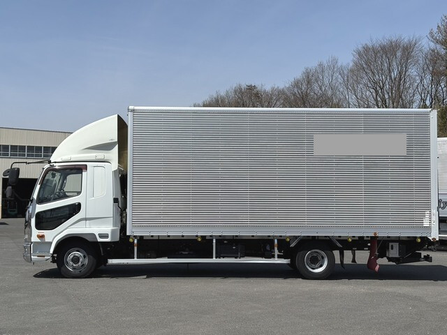 三菱ふそうファイターアルミバン中型（4t）[写真04]