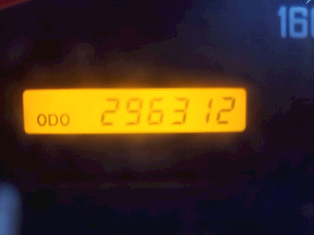 いすゞエルフクレーン4段小型（2t・3t）[写真13]