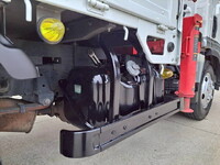 いすゞエルフクレーン4段小型（2t・3t）[写真27]