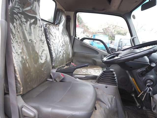 日野デュトロクレーン4段小型（2t・3t）[写真33]