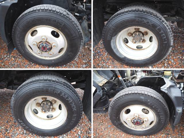 日野デュトロクレーン4段小型（2t・3t）[写真40]