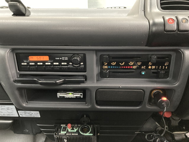 日産アトラスクレーン3段小型（2t・3t）[写真19]