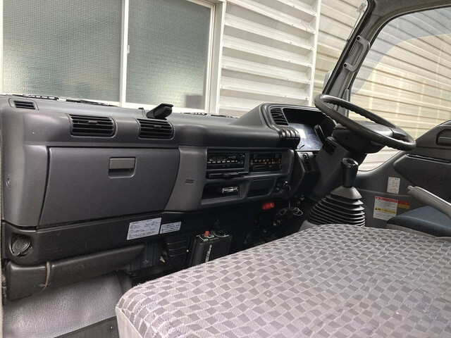 日産アトラスクレーン3段小型（2t・3t）[写真22]