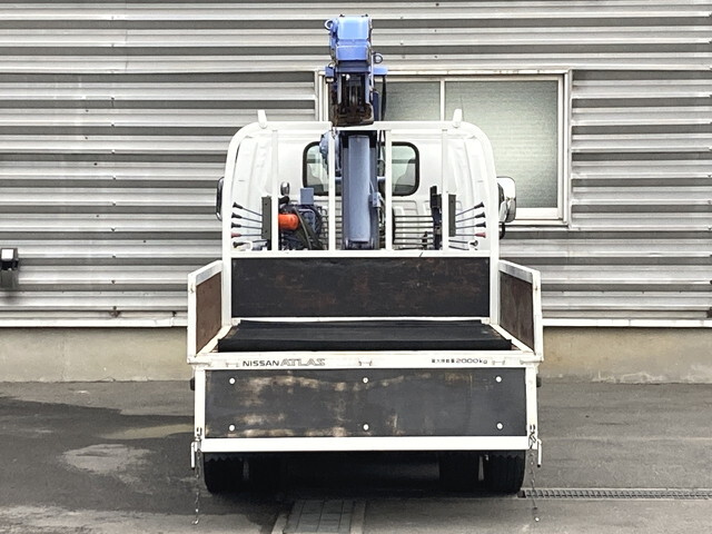 日産アトラスクレーン3段小型（2t・3t）[写真04]