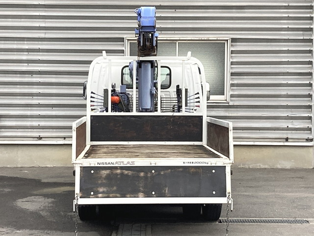 日産アトラスクレーン3段小型（2t・3t）[写真05]