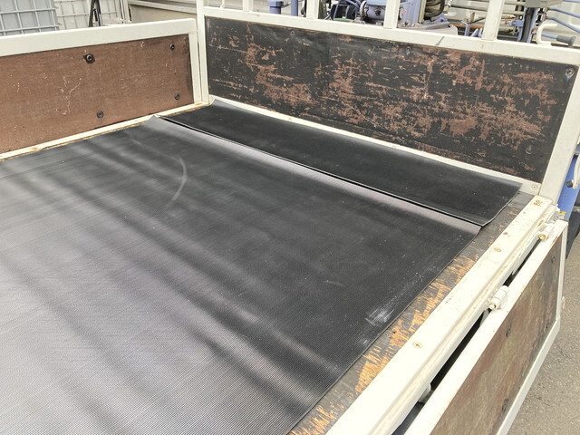 日産アトラスクレーン3段小型（2t・3t）[写真06]