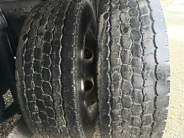 日野プロフィアアルミウイング大型（10t）[写真17]