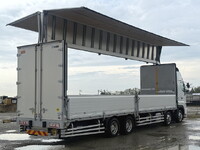 日野プロフィアアルミウイング大型（10t）[写真02]