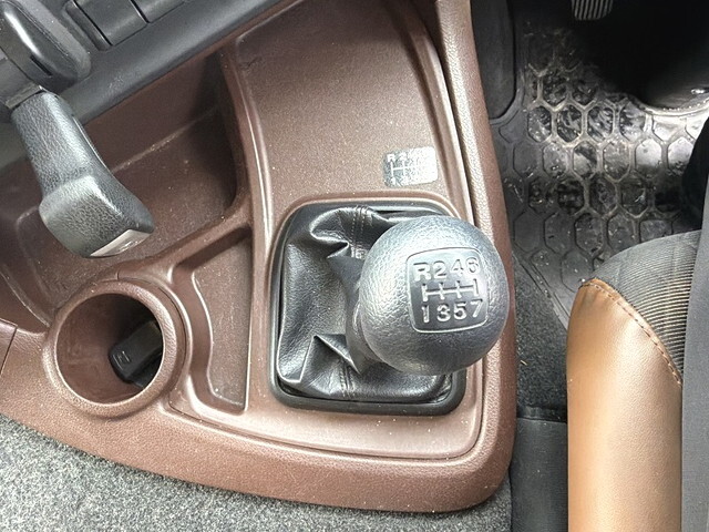 日野プロフィアアルミウイング大型（10t）[写真33]