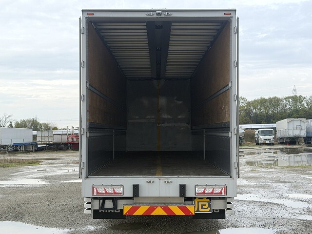 日野プロフィアアルミウイング大型（10t）[写真07]