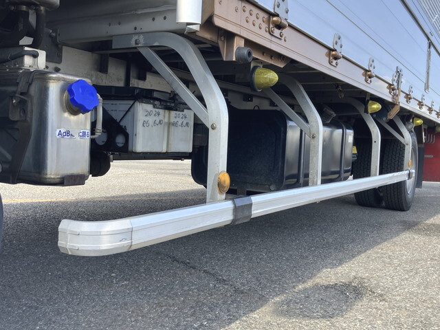 UDトラックスコンドルアルミバン中型（4t）[写真17]