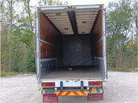 いすゞギガアルミウイング大型（10t）[写真08]