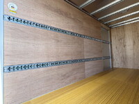 日野デュトロアルミバン小型（2t・3t）[写真11]