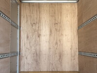 日野デュトロアルミバン小型（2t・3t）[写真15]