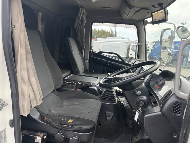 日野レンジャーコンテナ専用車中型（4t）[写真26]