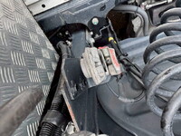 日野プロフィアトレーラーヘッド（トラクターヘッド）大型（10t）[写真24]