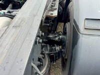 日野プロフィアトレーラーヘッド（トラクターヘッド）大型（10t）[写真09]