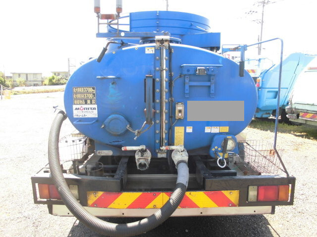 マツダタイタンバキュームカー小型（2t・3t）[写真06]