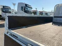 日野デュトロ平ボディ小型（2t・3t）[写真10]