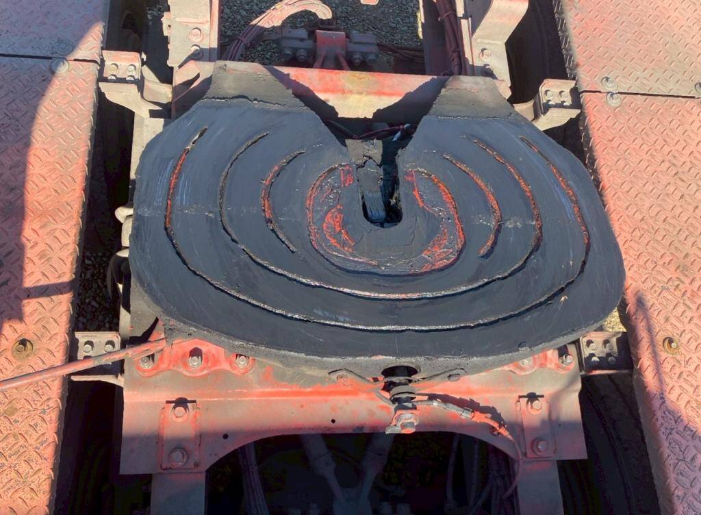 日野プロフィアトレーラーヘッド（トラクターヘッド）大型（10t）[写真07]