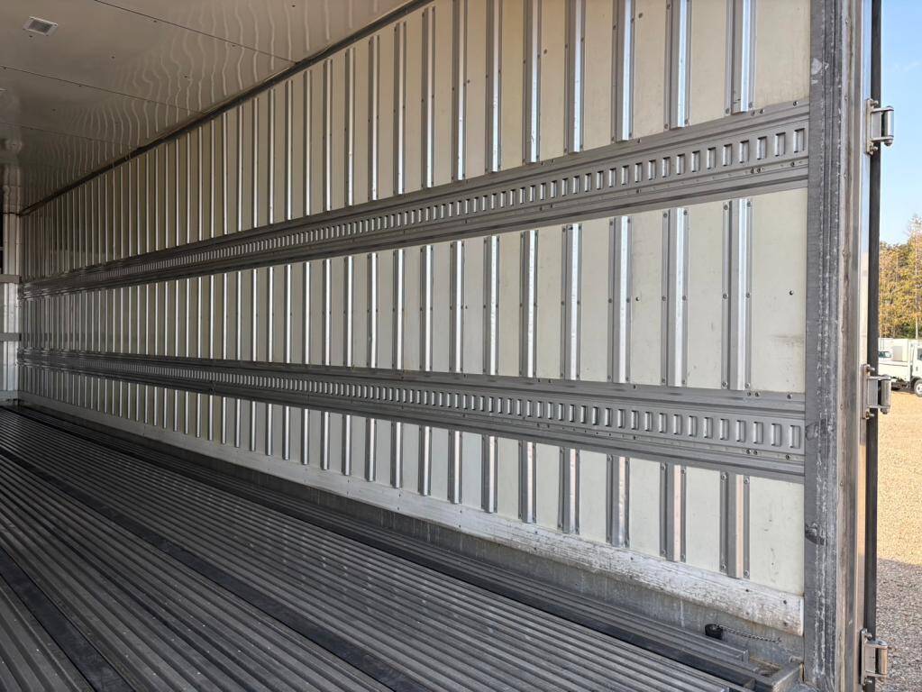 日野プロフィア冷凍車（冷蔵車）大型（10t）[写真10]