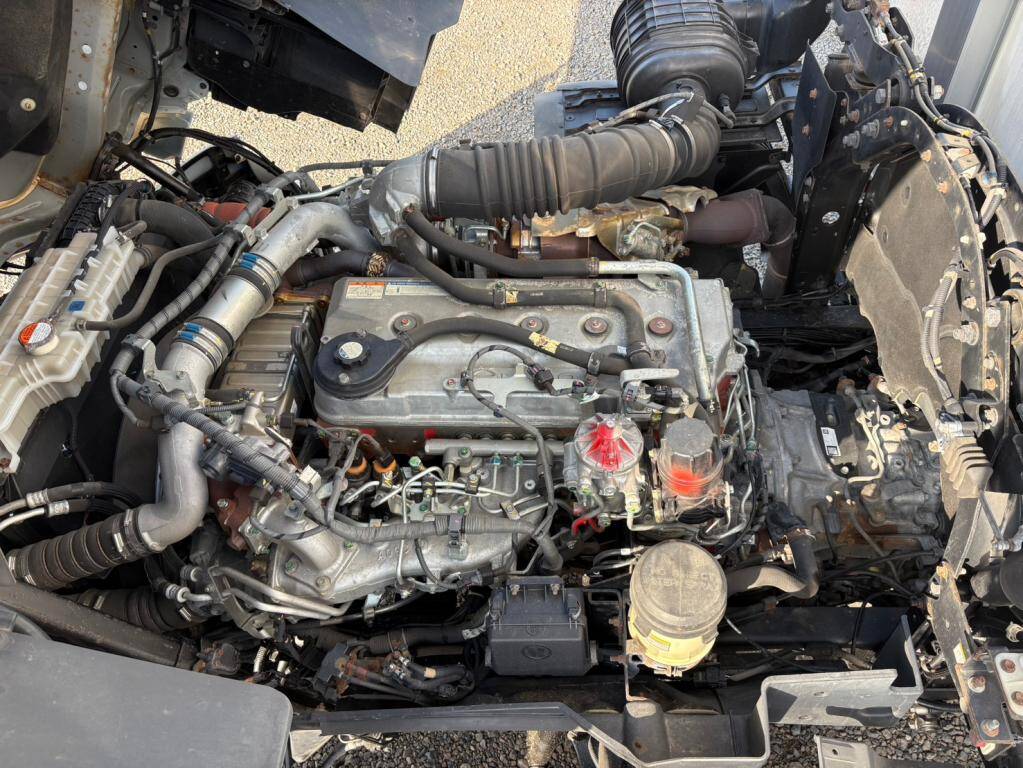 日野プロフィア冷凍車（冷蔵車）大型（10t）[写真18]