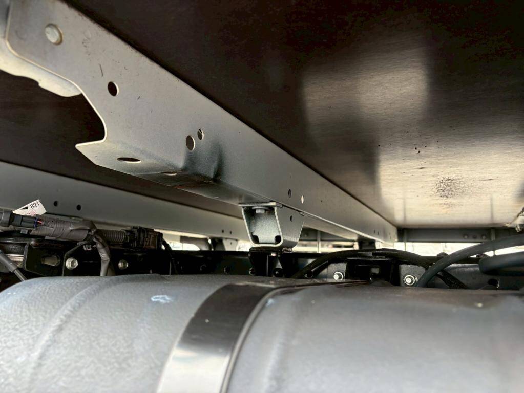 日野デュトロ平ボディ小型（2t・3t）[写真14]