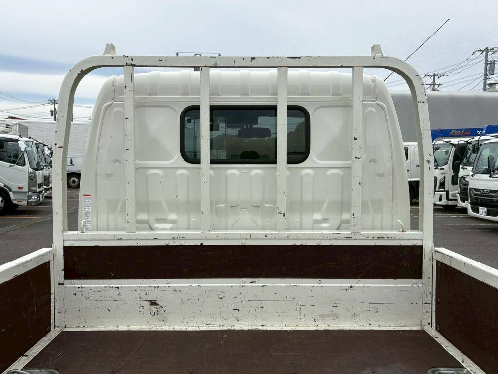 日野デュトロ平ボディ小型（2t・3t）[写真07]