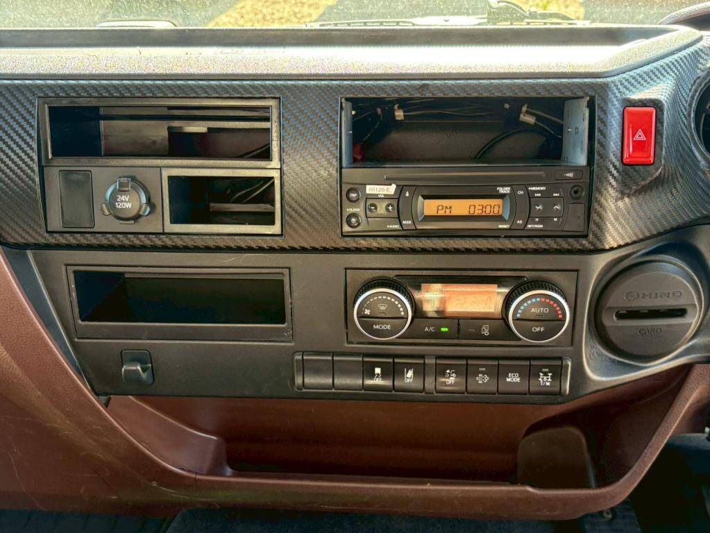 日野レンジャークレーン4段増トン（6t・8t）[写真20]