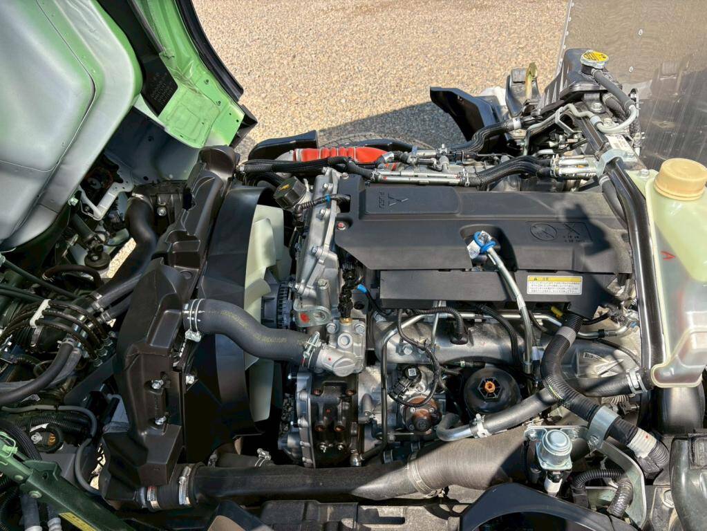 三菱ふそうキャンターアルミバン小型（2t・3t）[写真15]