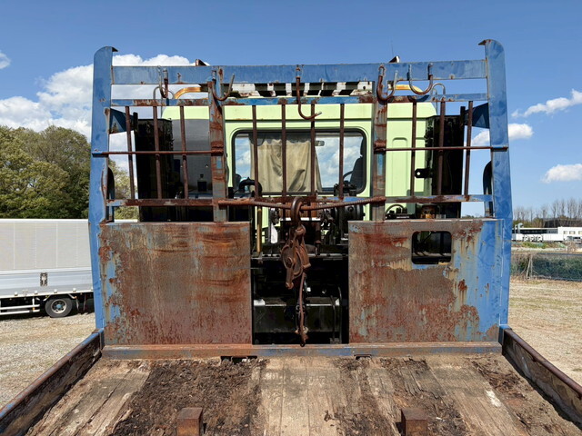 三菱ふそうグレートセルフローダー大型（10t）[写真10]