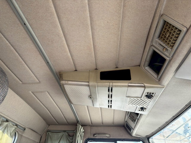 三菱ふそうグレートセルフローダー大型（10t）[写真38]