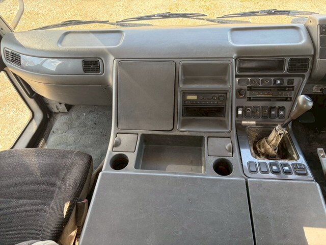 三菱ふそうグレートセルフローダー大型（10t）[写真40]