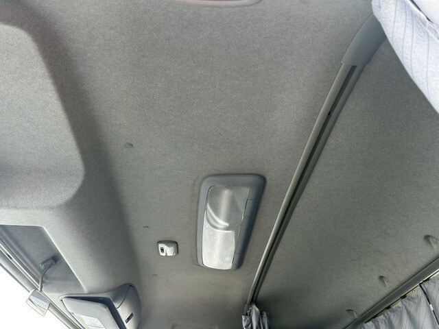 いすゞフォワードアルミウイング増トン（6t・8t）[写真17]