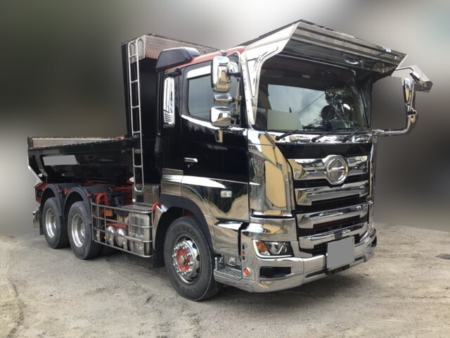 日野プロフィアダンプ大型（10t）[写真03]