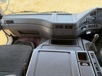 日野プロフィアセルフローダー大型（10t）[写真37]