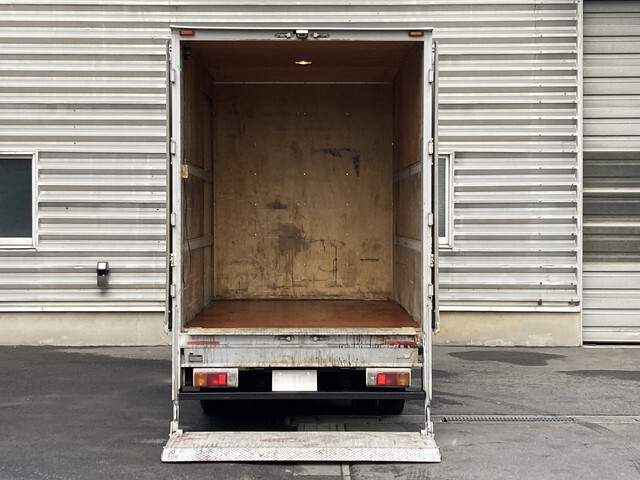 トヨタダイナアルミバン小型（2t・3t）[写真05]