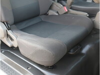 日産アトラスパネルバン小型（2t・3t）[写真25]