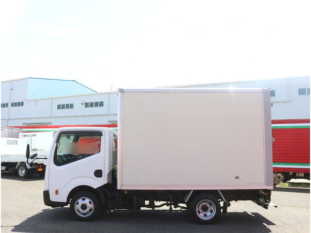 日産アトラスパネルバン小型（2t・3t）[写真06]