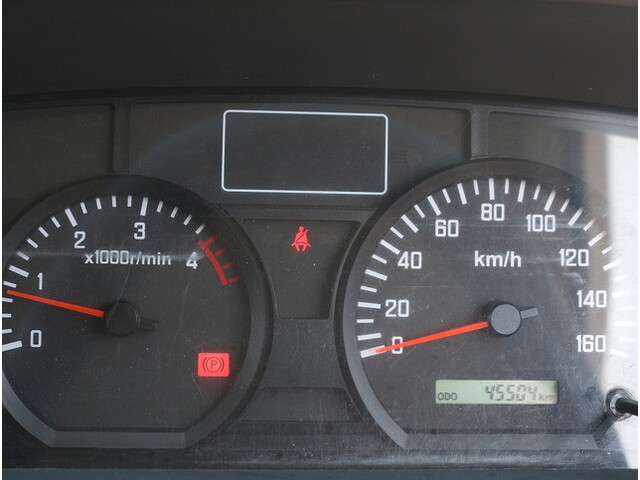 いすゞエルフダブルキャブ（Wキャブ）小型（2t・3t）[写真18]