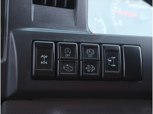 いすゞエルフダブルキャブ（Wキャブ）小型（2t・3t）[写真21]