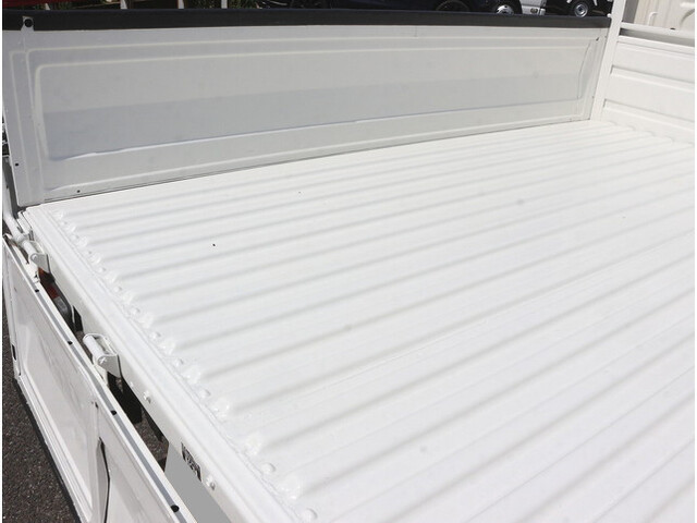 トヨタトヨエースダブルキャブ（Wキャブ）小型（2t・3t）[写真09]